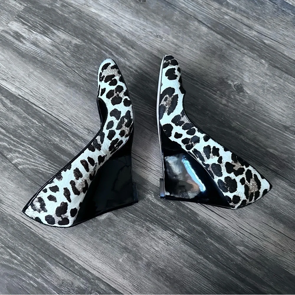White House | Black House Willow Calf Hair Leopard Print Wedge Heels SZ 7.5 - Picture 4 of 14